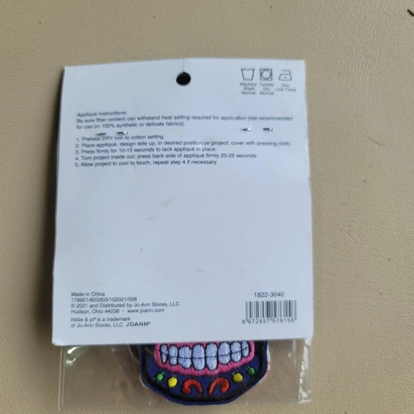 NWT HILDIE & JO Iron On Sew PATCH APPLIQUE Pack Of 5 Skull - Picture 2 of 11